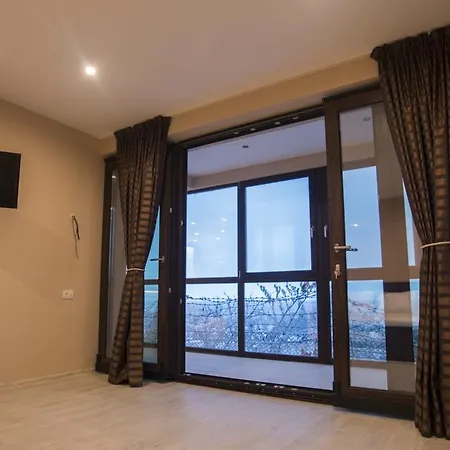 Апартаменти Florentin's Place *